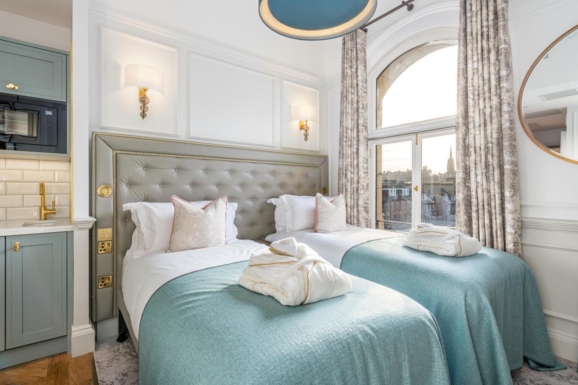 Righ Residences - George Street Единбург Екстериор снимка