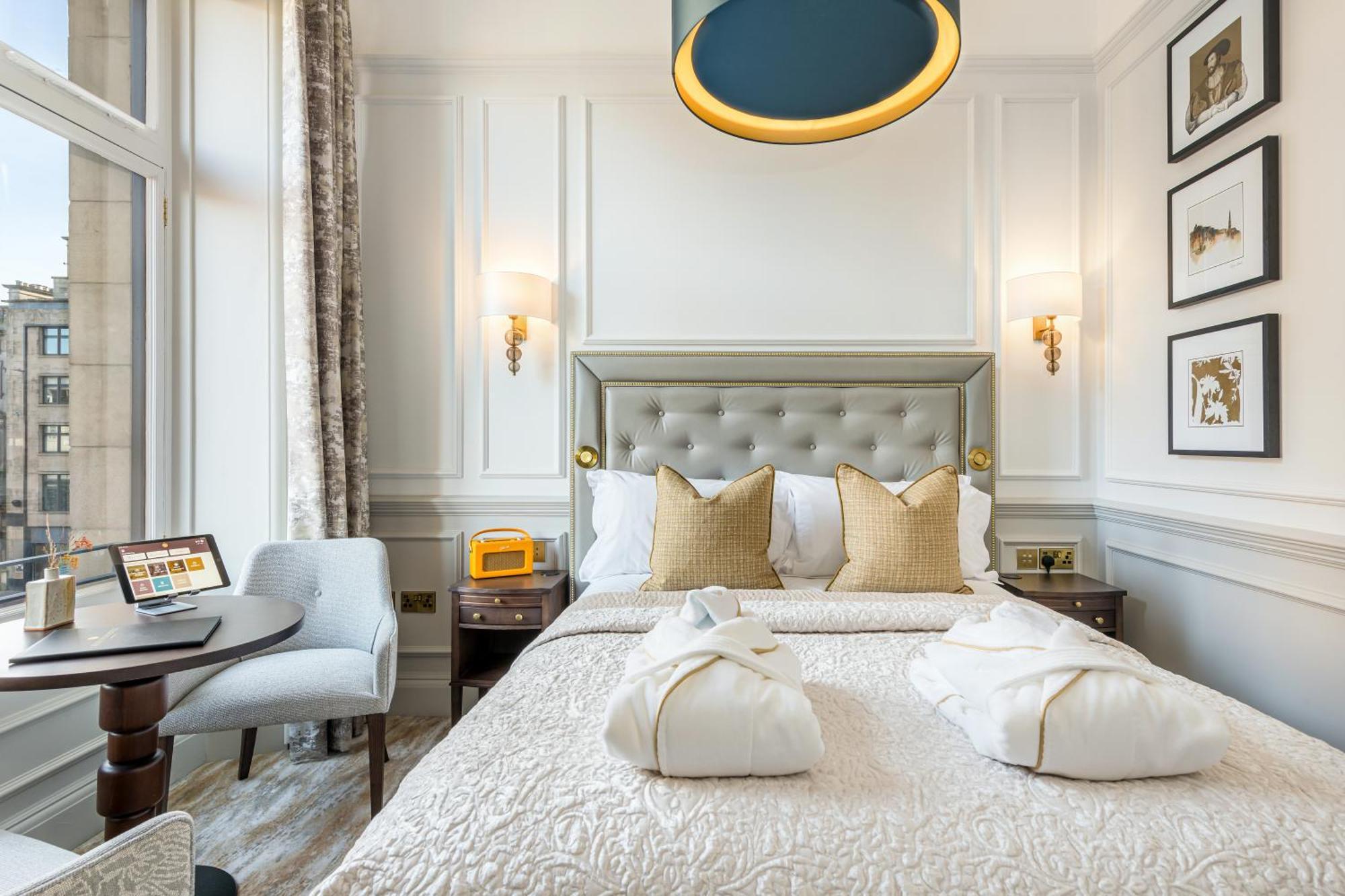 Righ Residences - George Street Единбург Екстериор снимка